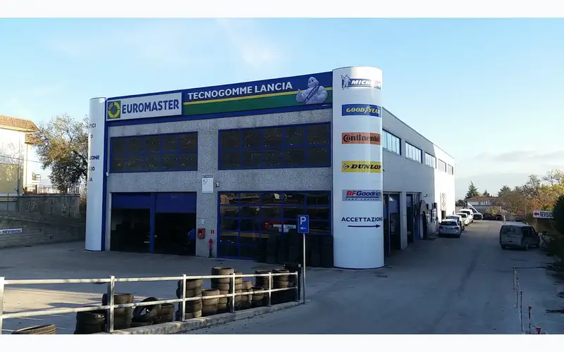 Foto dell'officina Euromaster Tecnogomme Lancia