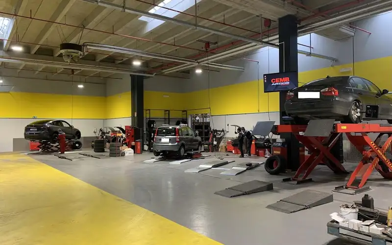 Foto dell'officina Europneus