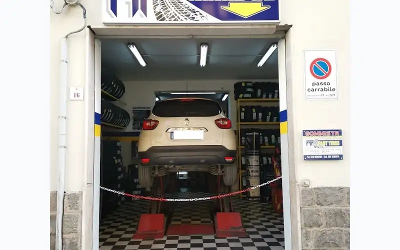 Foto dell'officina Fast Tires