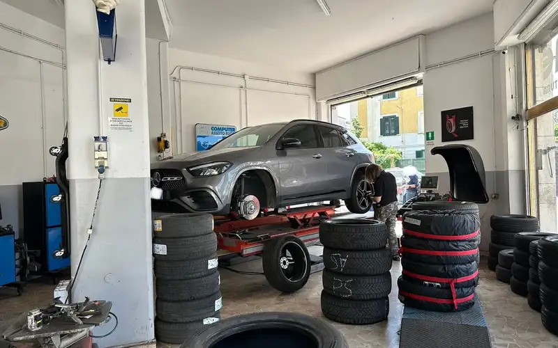 Foto dell'officina Ferruzzi Pneumatici