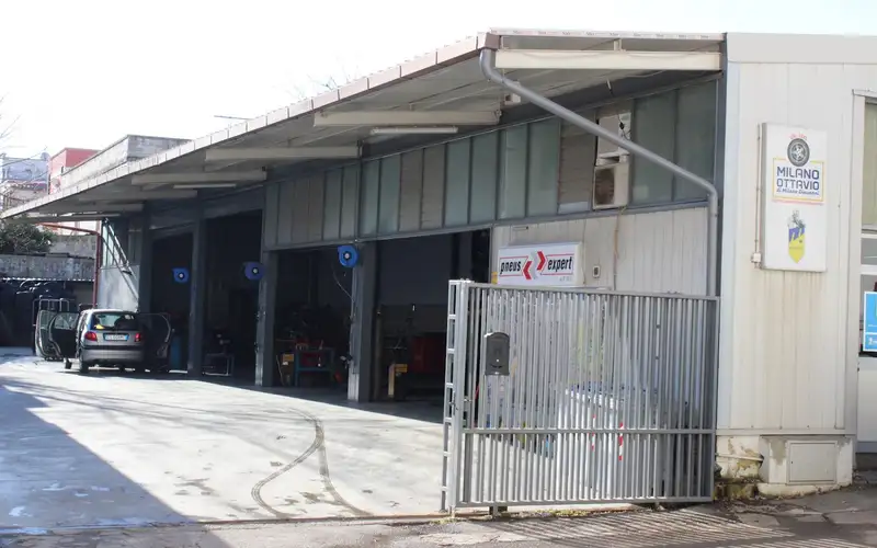 Foto dell'officina First Stop Milano Ottavio