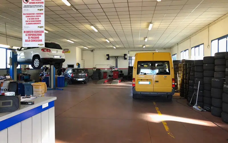 Foto dell'officina First Stop Pilotto Gomme