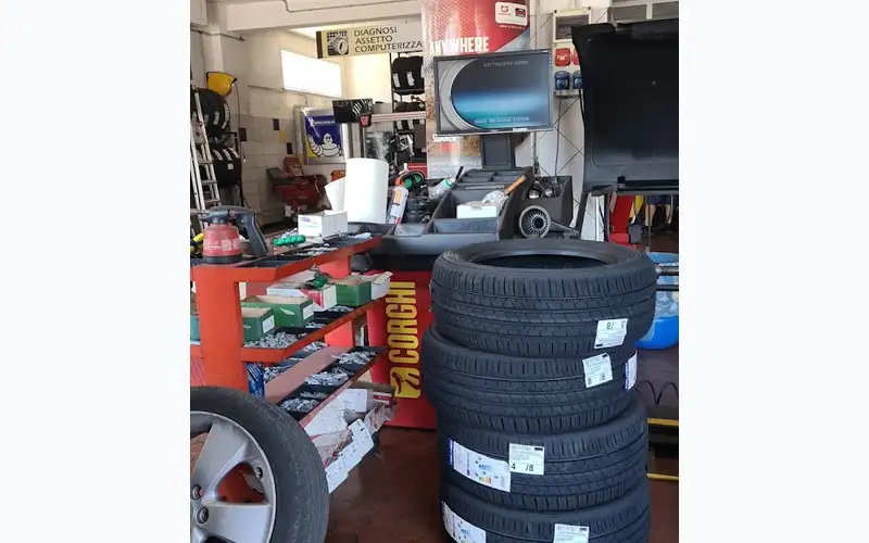 Foto dell'officina F.lli Battagliero S.n.c.