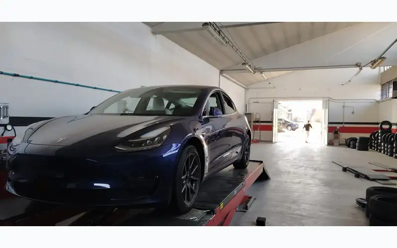 Foto dell'officina Floridia Gomme