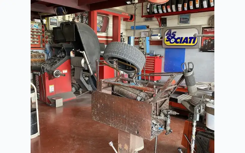 Foto dell'officina Fragnelli Tommaso