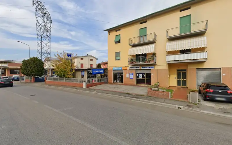 Foto dell'officina Fratelli Bagnoli S.n.c.