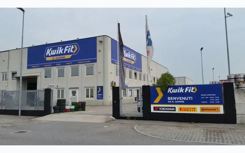 Foto dell'officina G.Gomme S.a.s. DI GALAFASSI MIRKO E C. - Kwik Fit