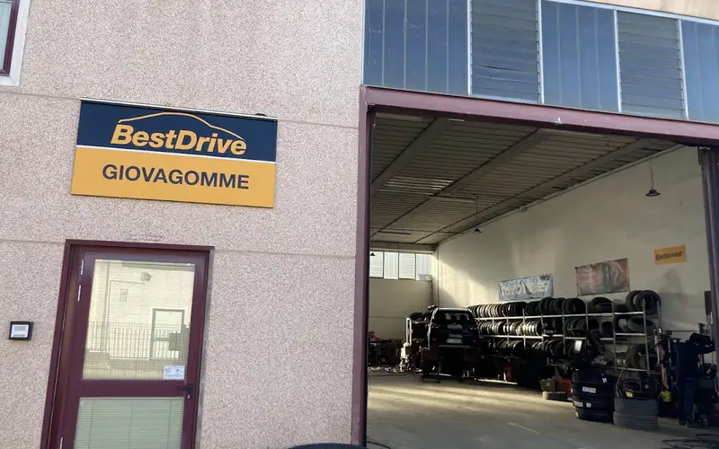 Foto dell'officina Giovagomme Di Giovannini Riccardo - BestDrive
