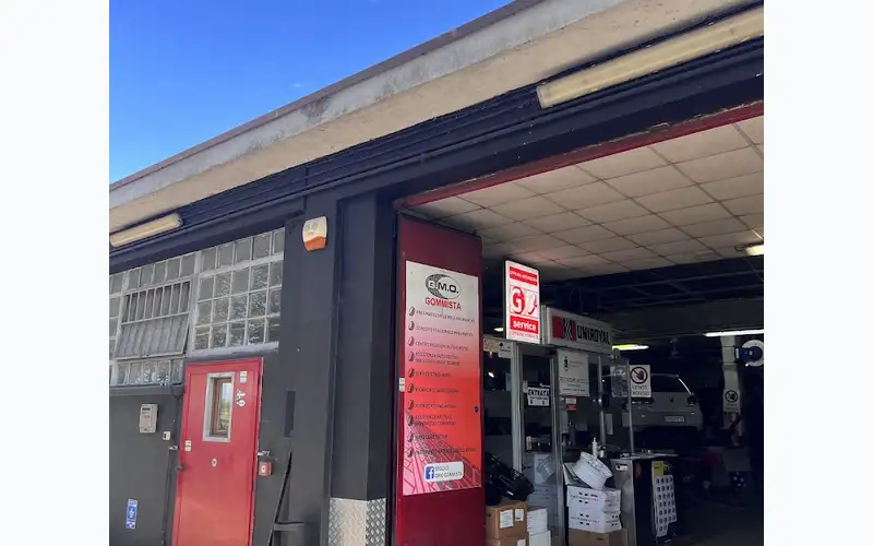 Foto dell'officina G.M.O. Tire S.n.c.