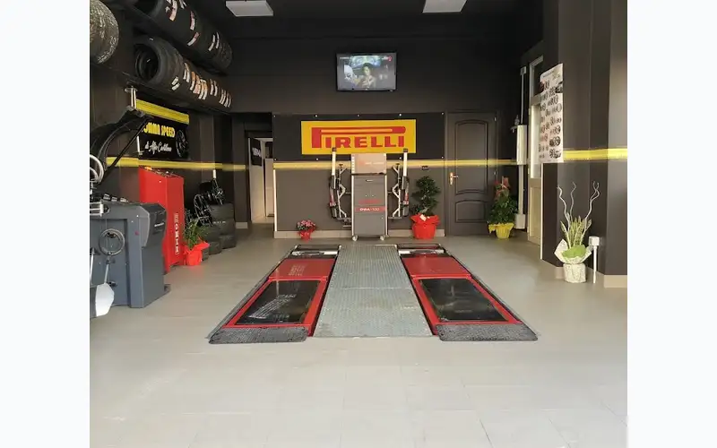 Foto dell'officina Gomma Speed di Alfio Cartillone