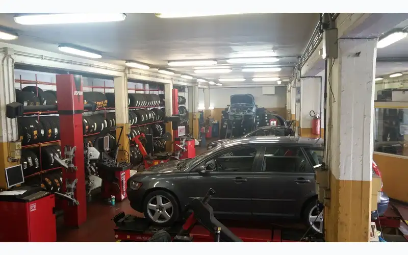 Foto dell'officina Gommista Eur Laurentina
Gruppo LG Pneumatici S.r.l.