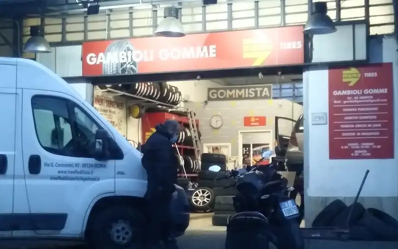 Foto dell'officina Gommista Nello Gambioli