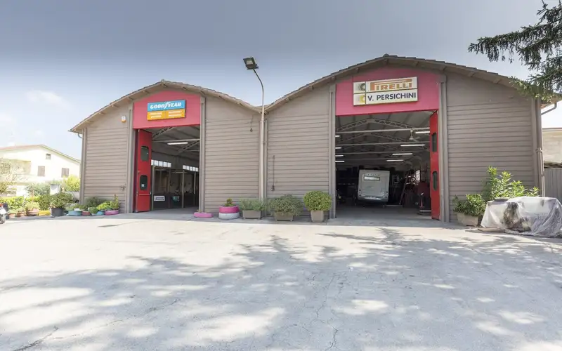 Foto dell'officina Gommista Persichini Gomme Best Drive