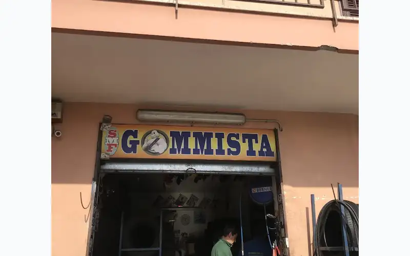 Foto dell'officina Gommista SMF