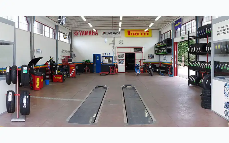 Foto dell'officina Gommolo