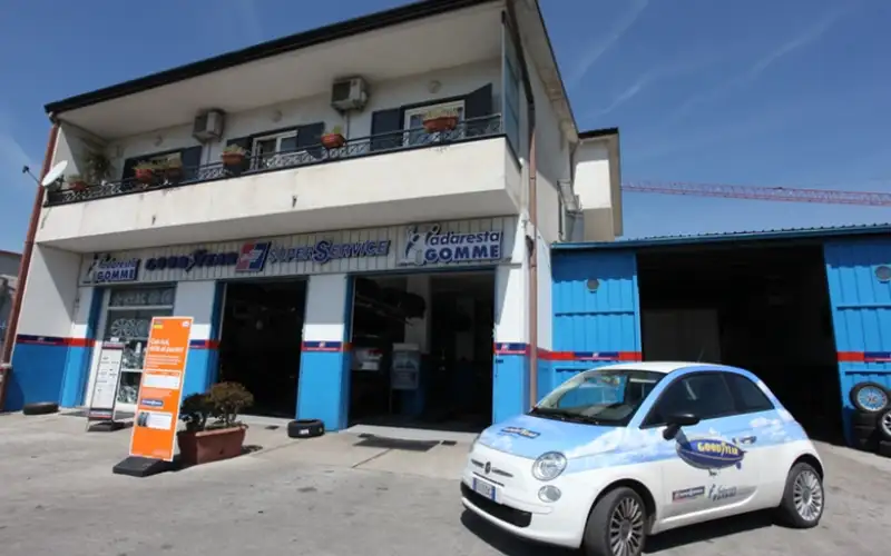 Foto dell'officina Iadaresta Gomme
