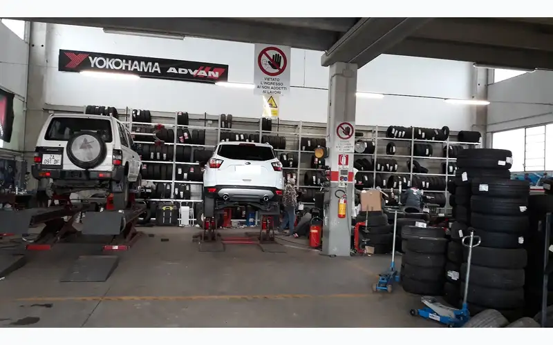 Foto dell'officina Il Gommista di Broccardo Fabrizio