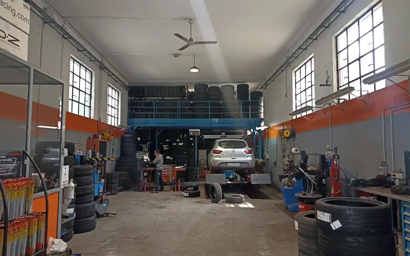 Foto dell'officina Il Gommista Di Zuccherelli Denis