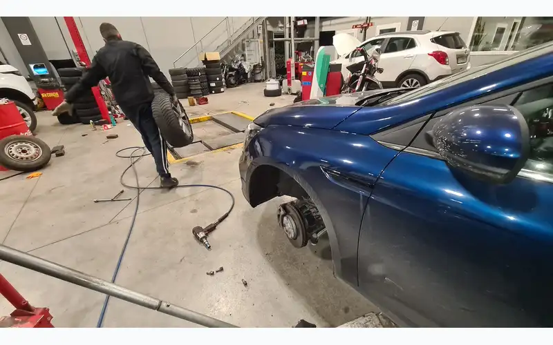 Foto dell'officina Il Gommista Rizzogomme - Di Rizzo Giovanni