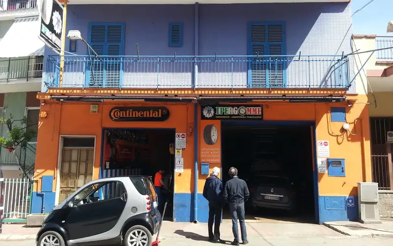 Foto dell'officina Iper Gomme