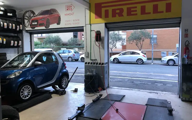 Foto dell'officina Isma Gomme Latina