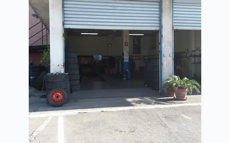 Foto dell'officina Laera Pneumatici