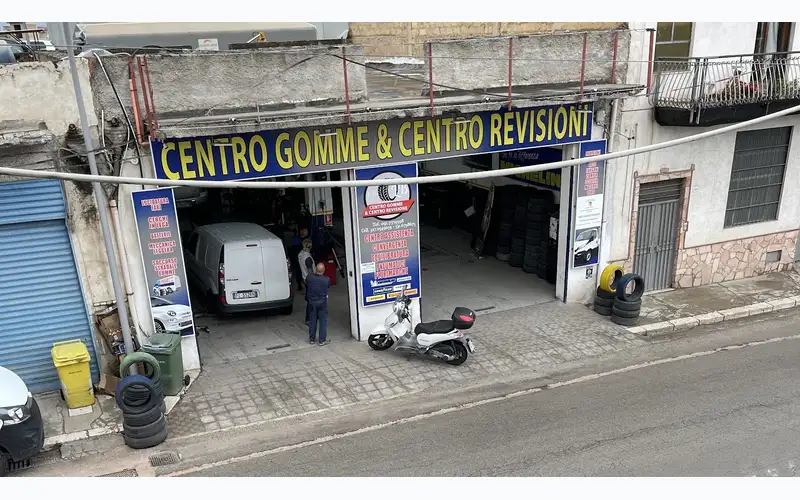Foto dell'officina Lb Centro Gomme & Centro Revisione