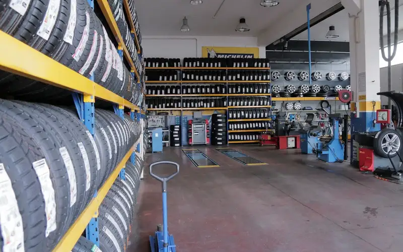 Foto dell'officina Livio S.r.l.