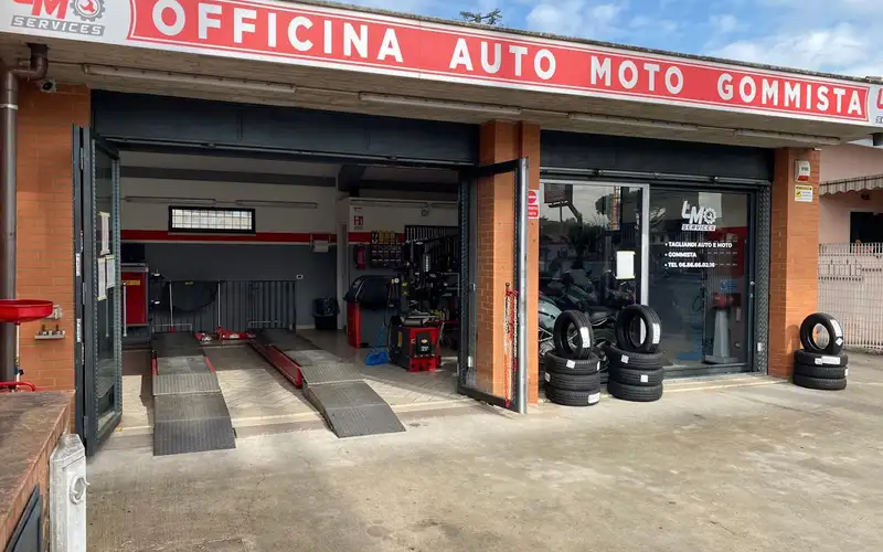 Foto dell'officina Lm Services