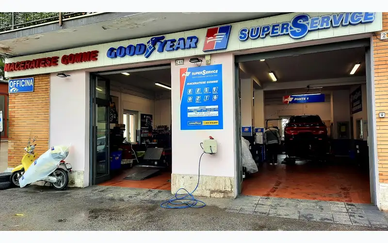 Foto dell'officina Maceratese Gomme di Cori - CentroSuperService