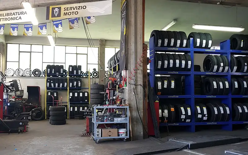 Foto dell'officina Maceratese Gomme