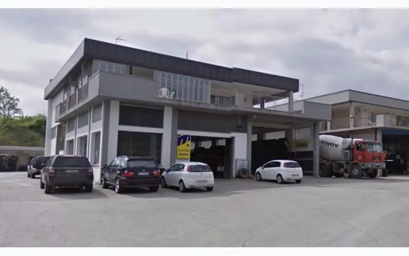 Foto dell'officina Magnani Pneumatici S.n.c. - Pietracuta