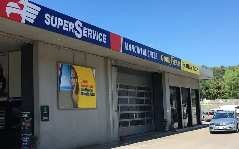 Foto dell'officina Mancini Michele S.r.l.