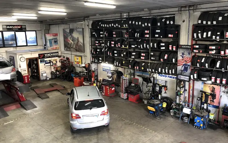 Foto dell'officina Marignoli Gomme S.n.c.
