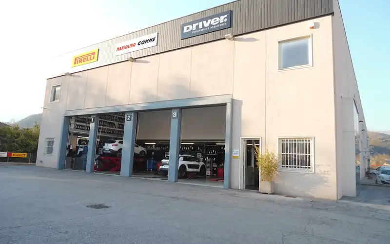 Foto dell'officina Mariolino Gomme S.r.l. - Bassano