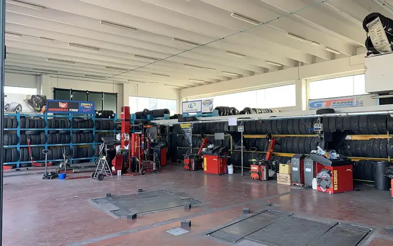 Foto dell'officina Mascitti Gomme S.a.s.