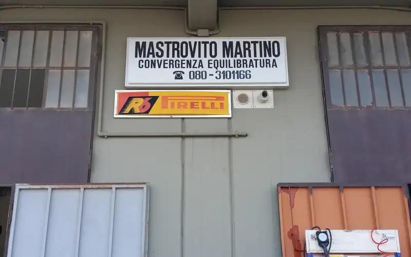 Foto dell'officina Mastrovito Martino