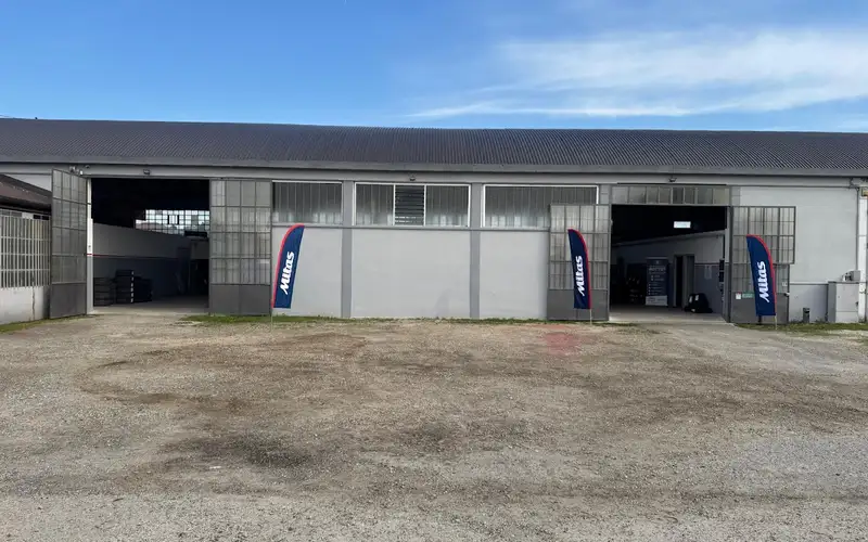 Foto dell'officina M.C Gomme