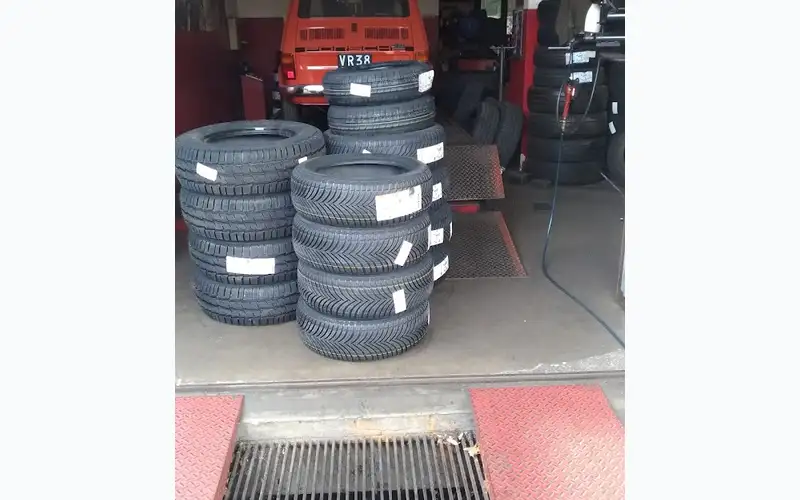 Foto dell'officina Menini Gomme S.r.l.