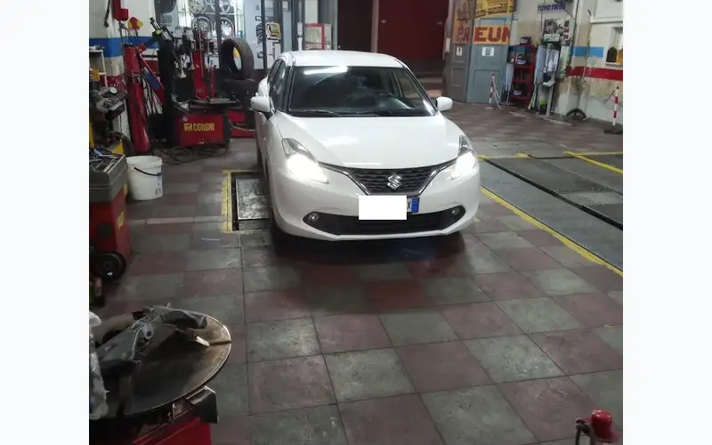 Foto dell'officina Messina Pneumatici