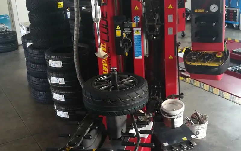 Foto dell'officina Mg Car Service Di Michele Girardello