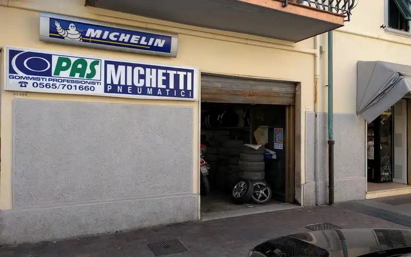 Foto dell'officina Michetti Pneumatici