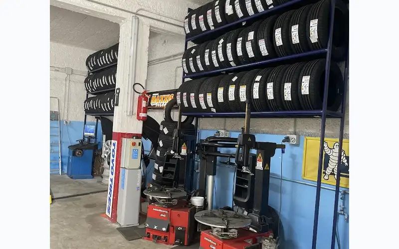 Foto dell'officina Mirone Gomme