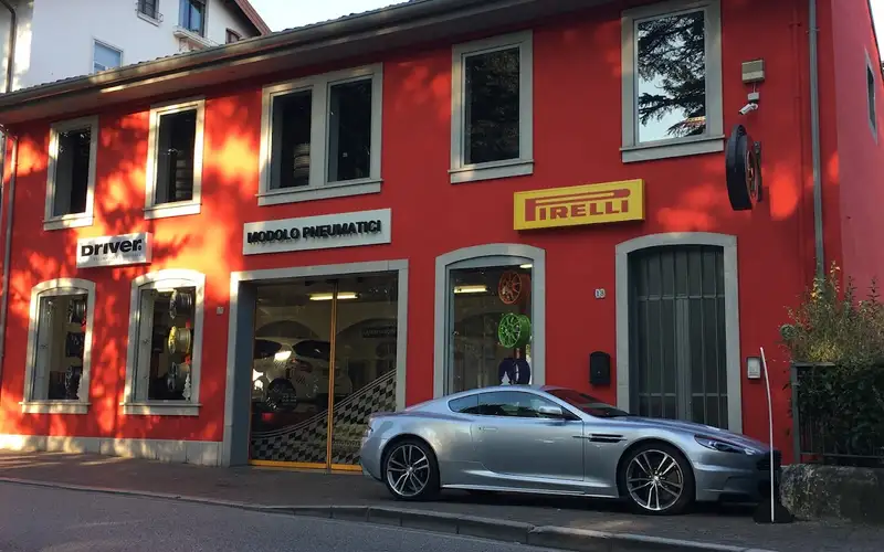 Foto dell'officina Modolo Pneumatici