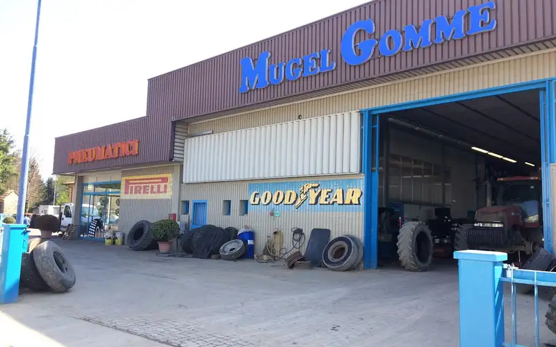 Foto dell'officina Mugel Gomme - Borgo San Lorenzo