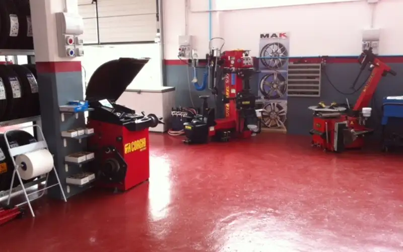 Foto dell'officina Multi Service S.n.c.