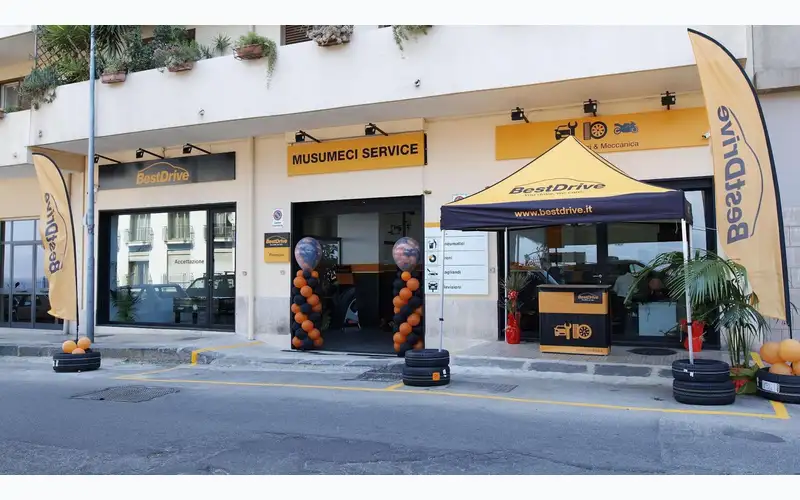 Foto dell'officina Musumeci Gomme