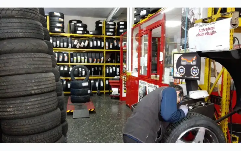 Foto dell'officina Nardi Gomme
