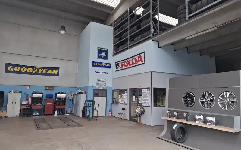 Foto dell'officina Nonsologomme S.n.c. Di Prette Marco