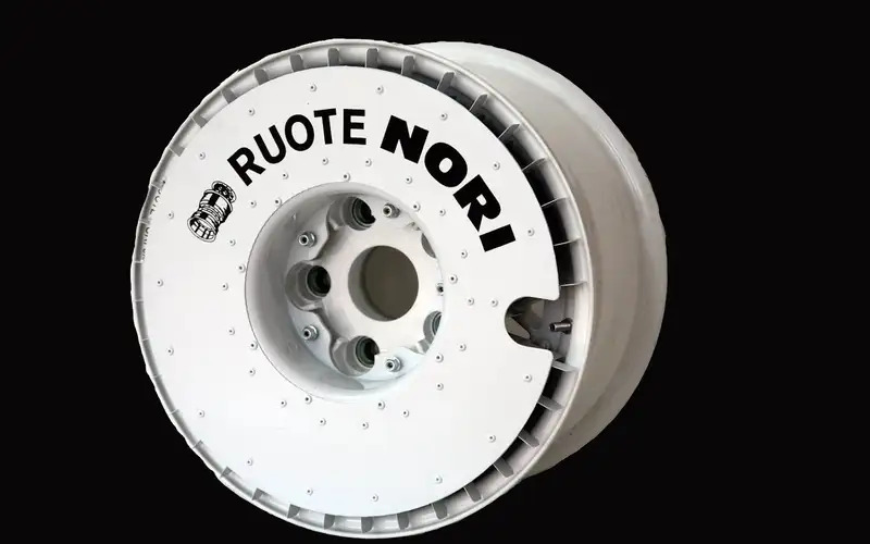 Foto dell'officina Nori Racing